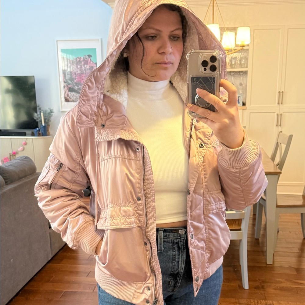 American Eagle Outfitters Pink Puffer Jacket with Stand-Up Collar